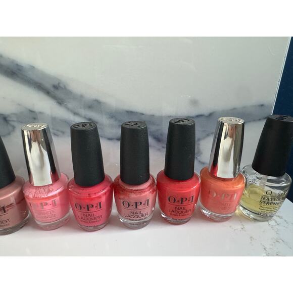 OPI 10 Nail Polish Bundle + Strengthener - Picture 4 of 4